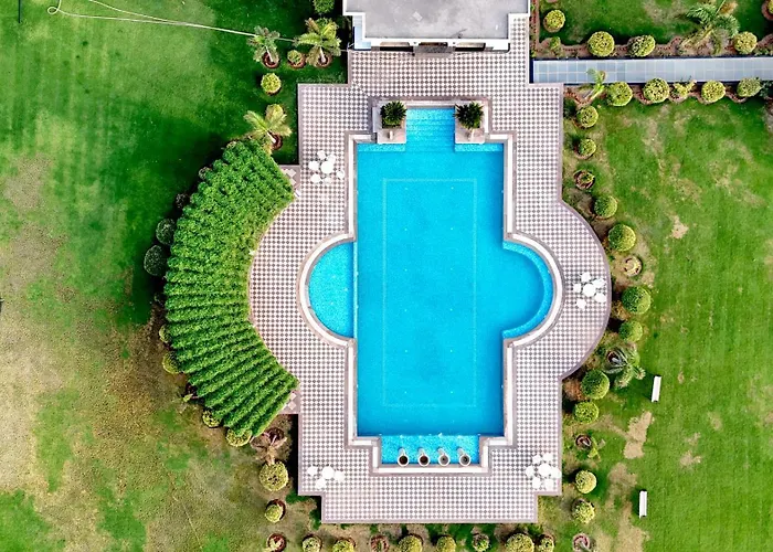 Umaid Farm Resort- A Legancy Vintage Stay In Jaipur
