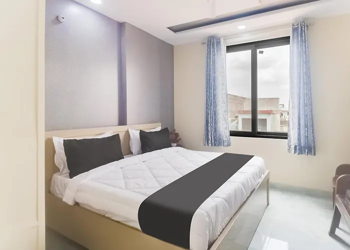 Hotel O Shree Shyam