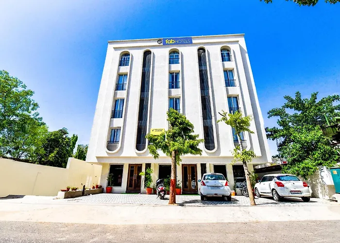 Fabhotel Shambhu Kripa