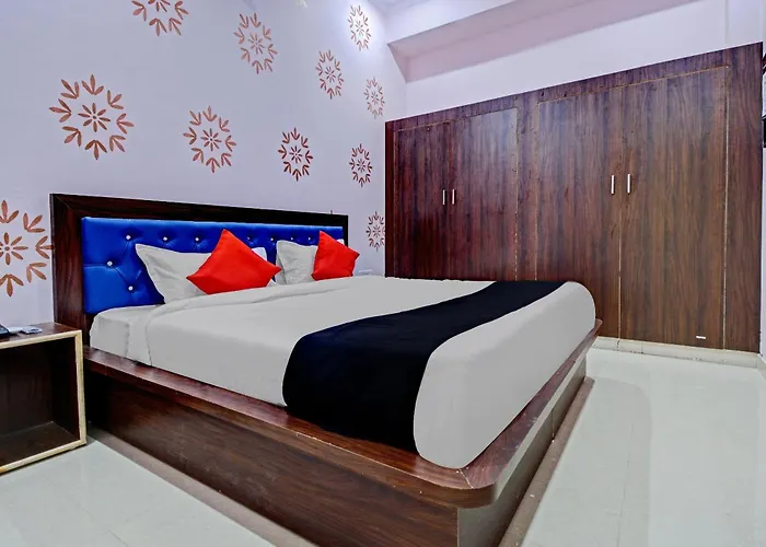 Hotel O Shree Govind Hotel