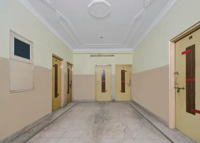 Hotel Sanwariya Palace