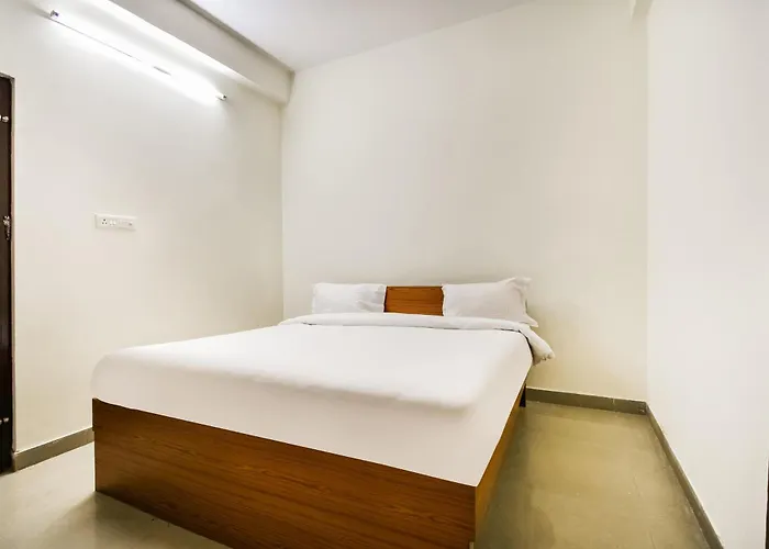Hotel O Raj Niwas Inn