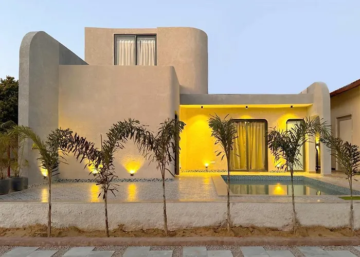 Villa Sakura & Resort