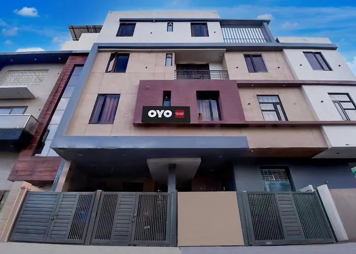 Hotel O Helo Stay
