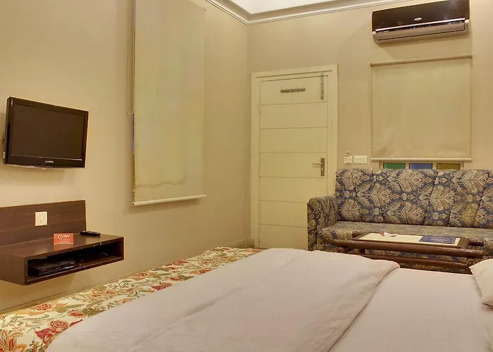 Oyo Rooms Aatish Market
