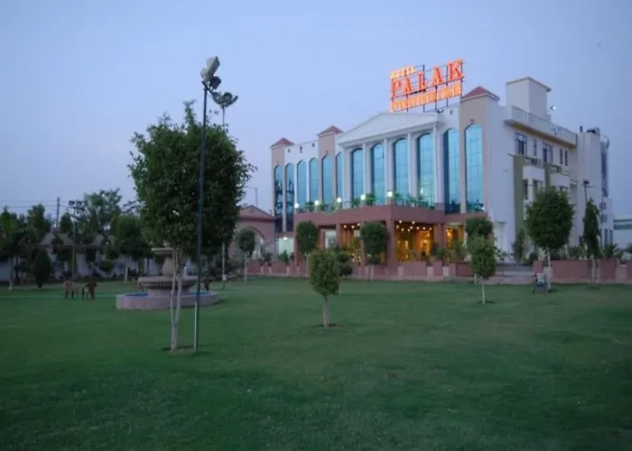 Hotel Palak Paradise