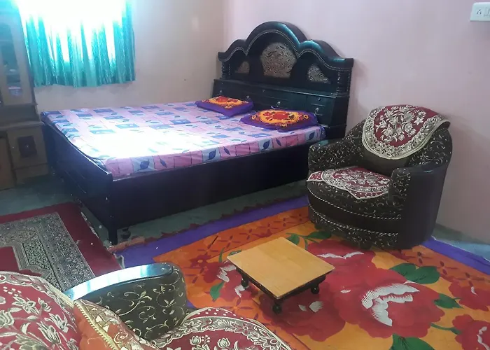 Bollywood Guest House