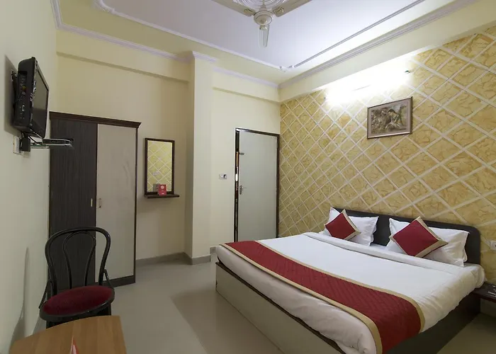 Oyo 8819 Hotel Shiv Aangan