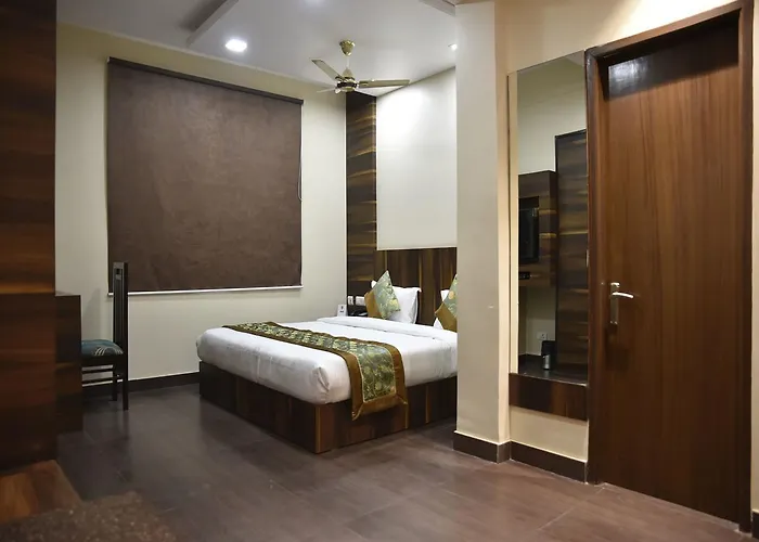 Hotel Rang Mahal Near Jaipur International Airport