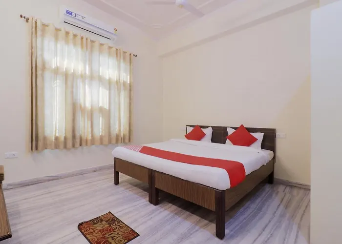 Oyo 24535 Hotel Payas