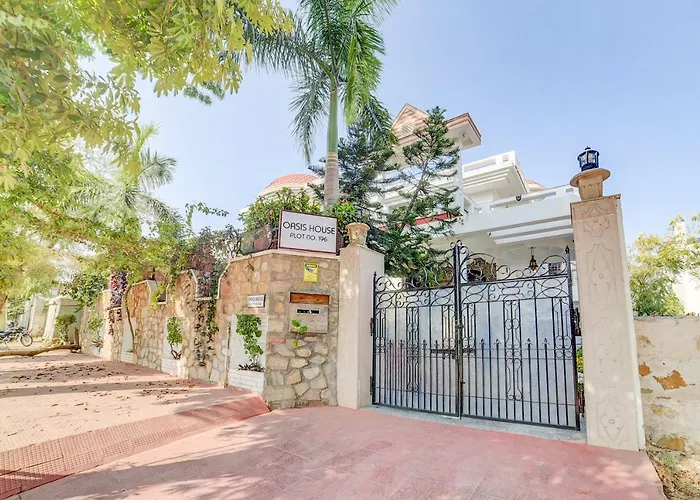 Oasis House