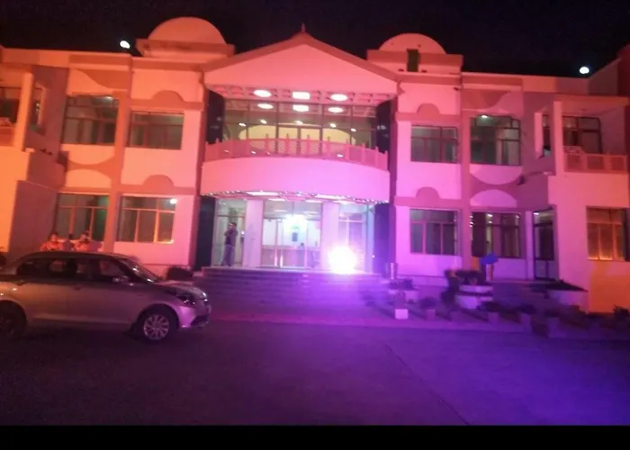 Mauj Mahal Resort