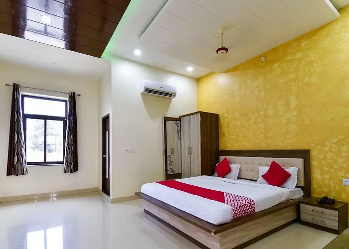 Oyo 44607 Glorious Resort