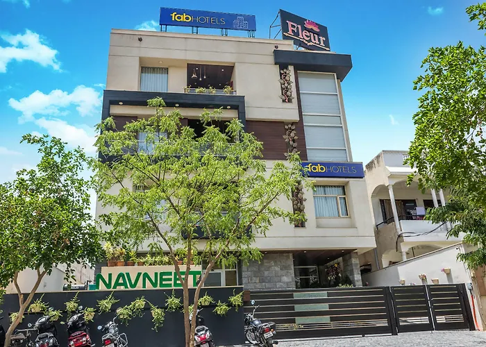 Fabhotel Fleur Jaipur Airport