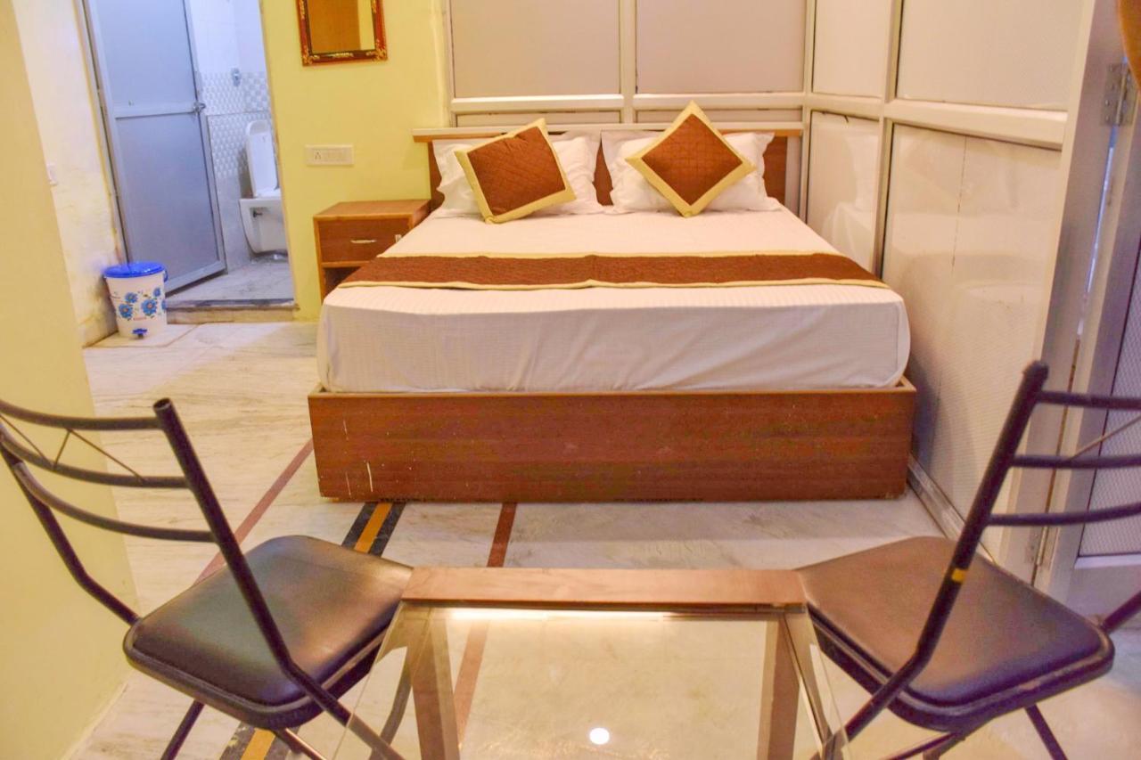Hostel Nanus *