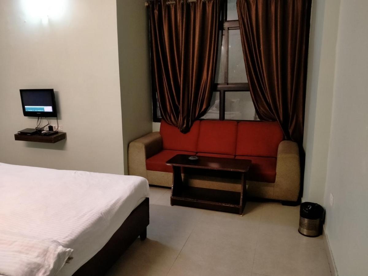 Hotel Anand Palace 3*