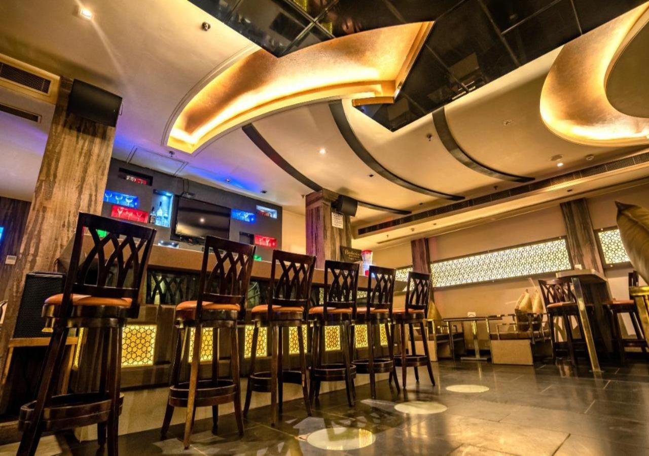 Park Regent Hotel 3*