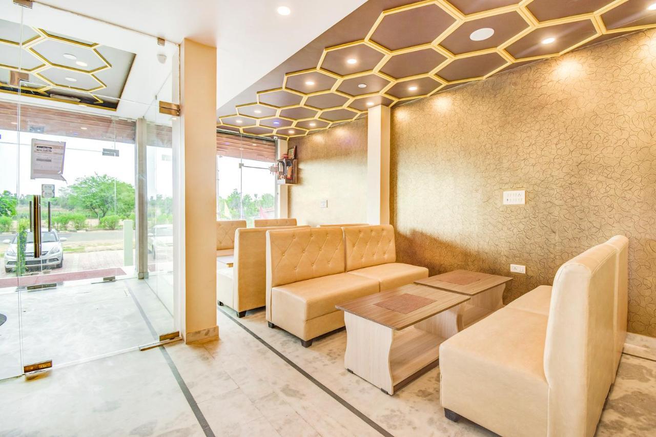 Hotel Fabhotel 7 Nights Jagatpura