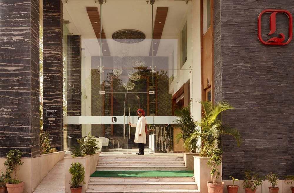 Hotel Jagrati Ananta Express Jaipur
