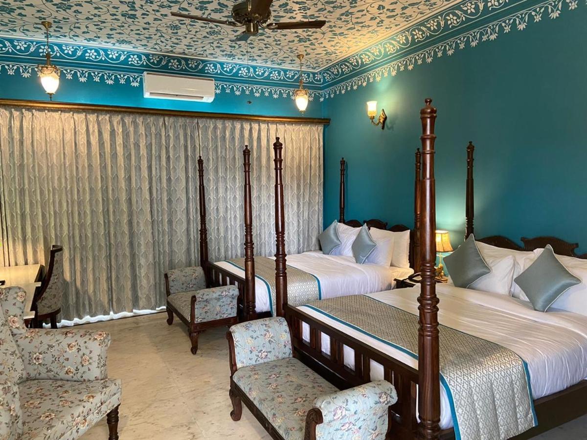 Umaid Farm Resort- A Legancy Vintage In Resort 4*