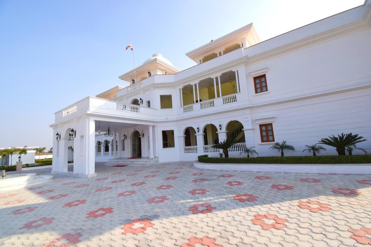 Umaid Farm Resort- A Legancy Vintage In 4*