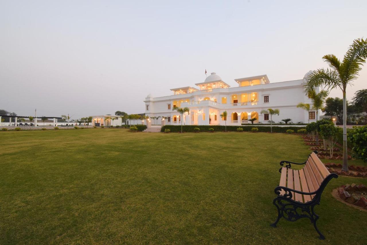 Umaid Farm Resort- A Legancy Vintage In 4* Jaipur
