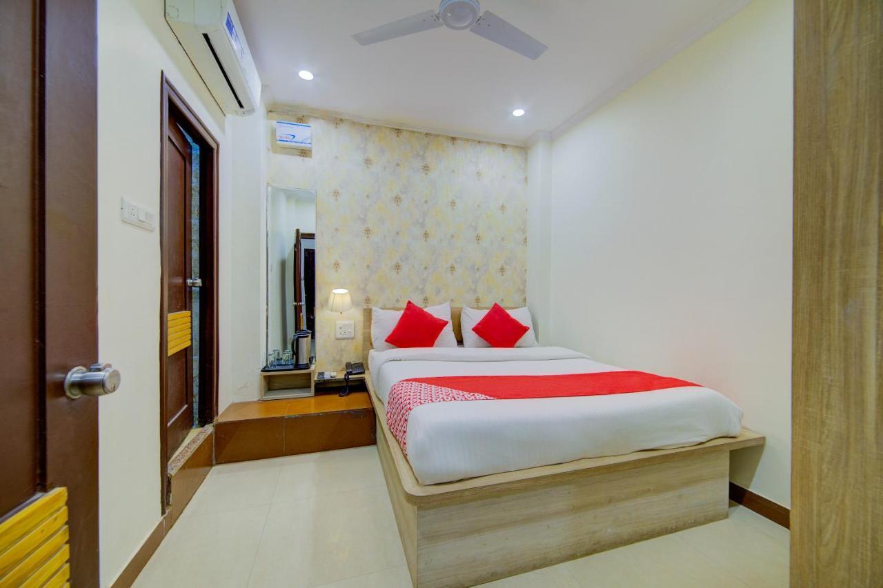 Oyo 14892 Tourista Hotel Jaipur