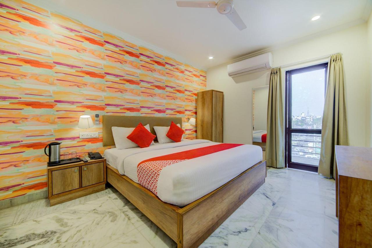 Oyo 14892 Tourista 3* Jaipur