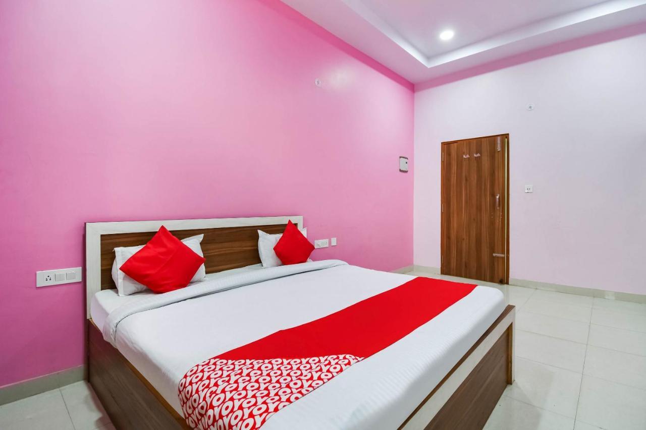 Oyo 70449 Swarn Garden 3* Jaipur