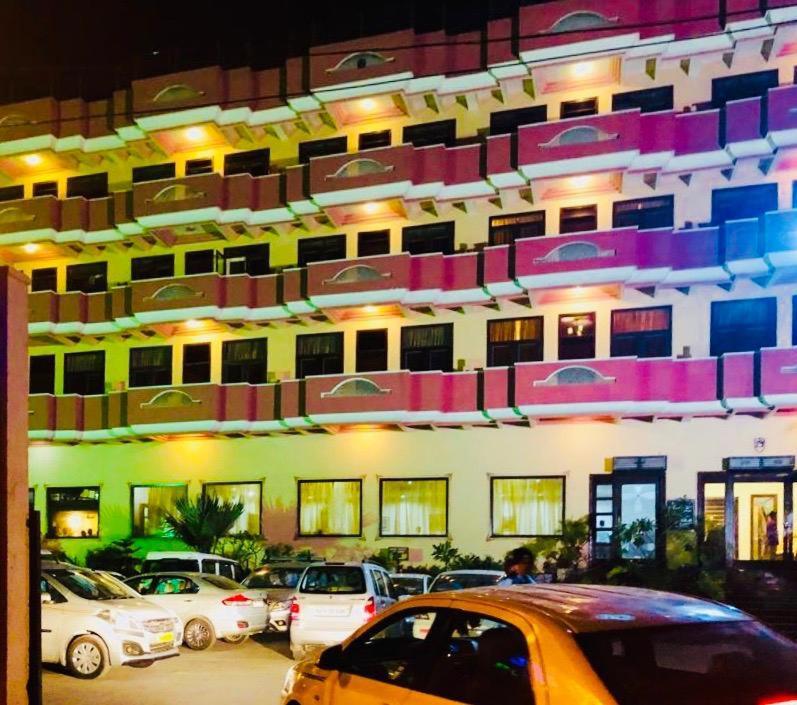 Hotel Glitz Jaipur