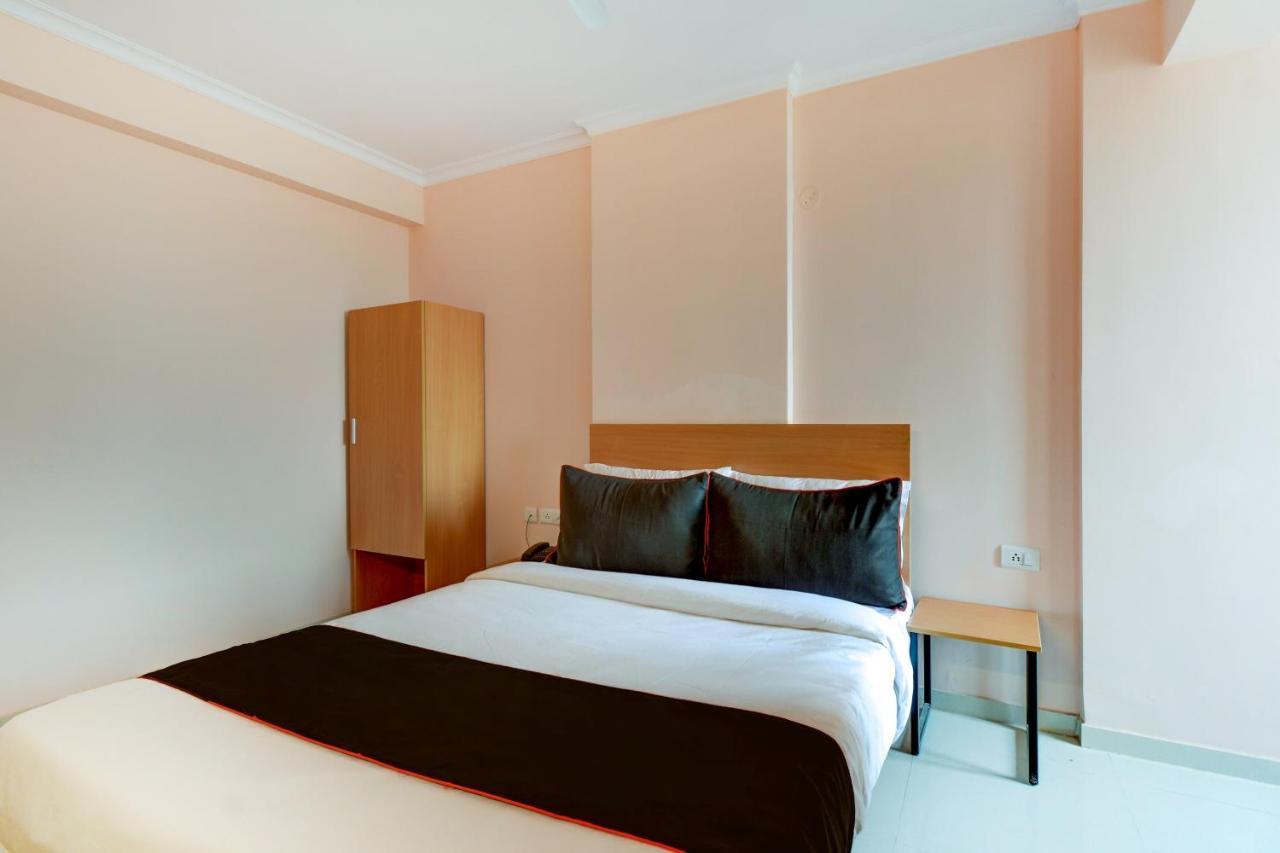 Oyo Townhouse 464 Uc Pratap Nagar Hotel