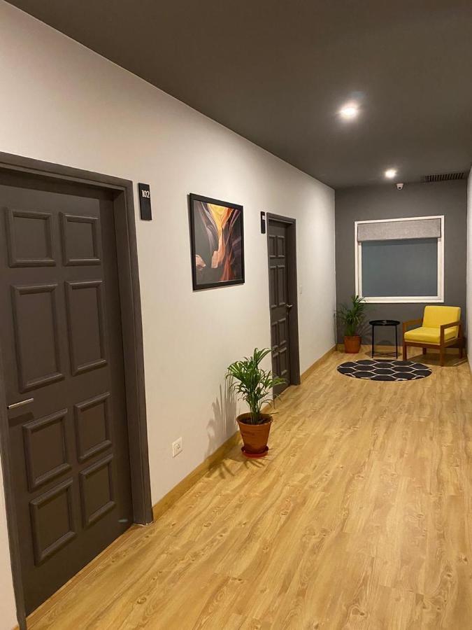 Hotel Loft 24, Mansarovar