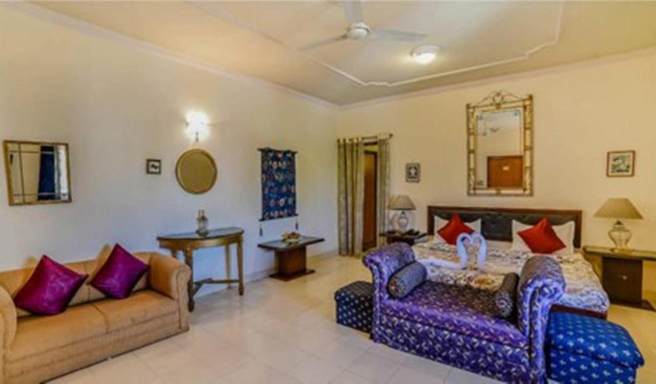 Hotel Sugan Niwas Palace Jaipur