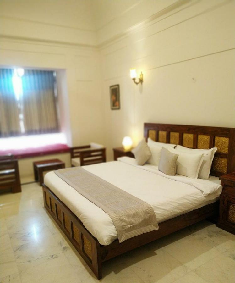 Raj Bagh Palace Hotel Jaipur