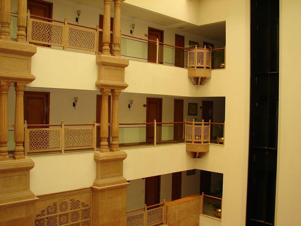 Hotel Mansingh Towers