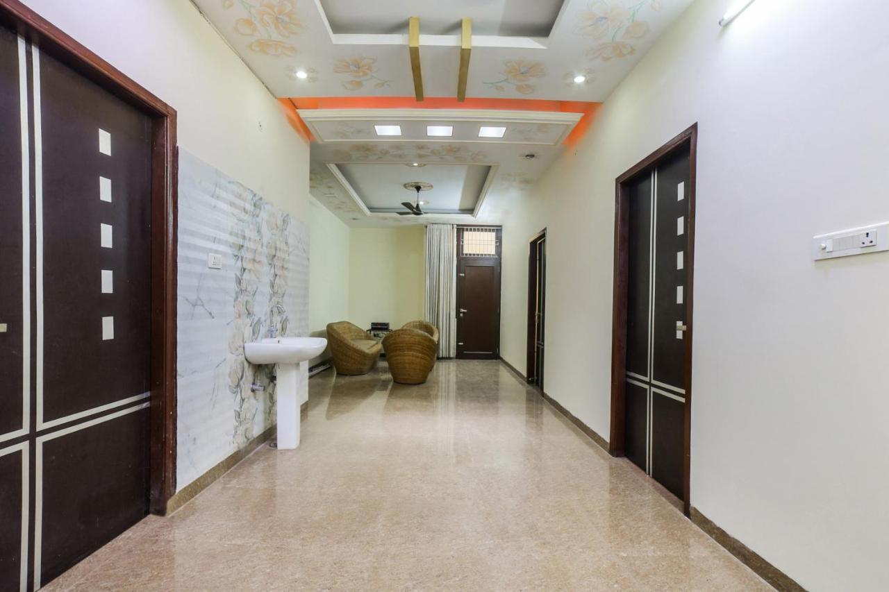 Oyo 37396 Q K Jaipur