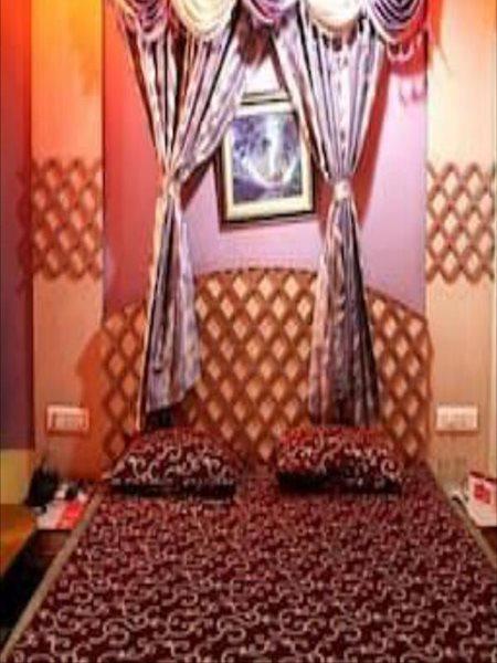 Hotel Mahadev Regency 2*