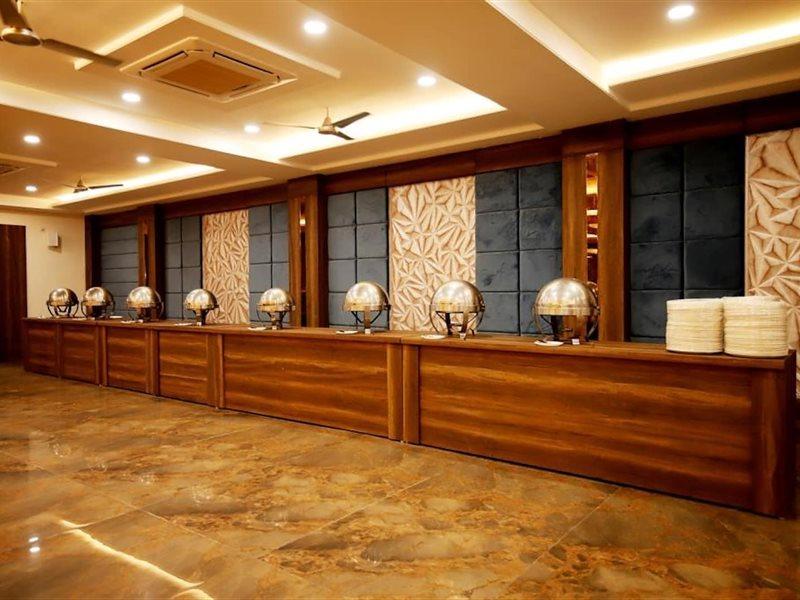 Highway King Hotel