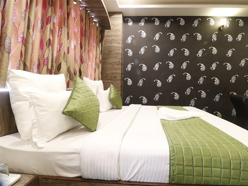 Hotel Shiv - Bus Stand Jaipur