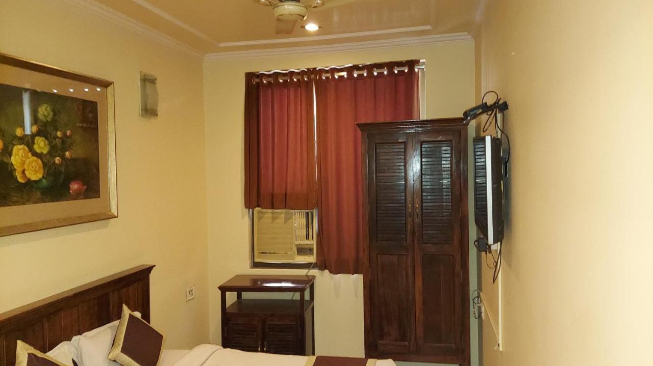 Silver Plaza Hotel 3*