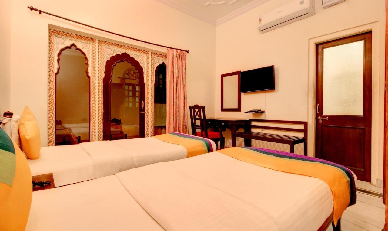Treebo Trip Tordi Haveli Chitrakoot Jaipur