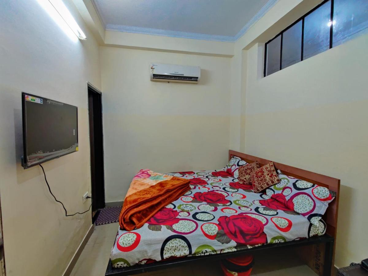 Sunshine Hotel 3*