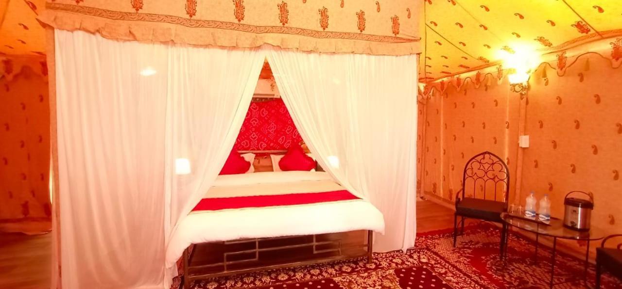 Luxury tent Levishta