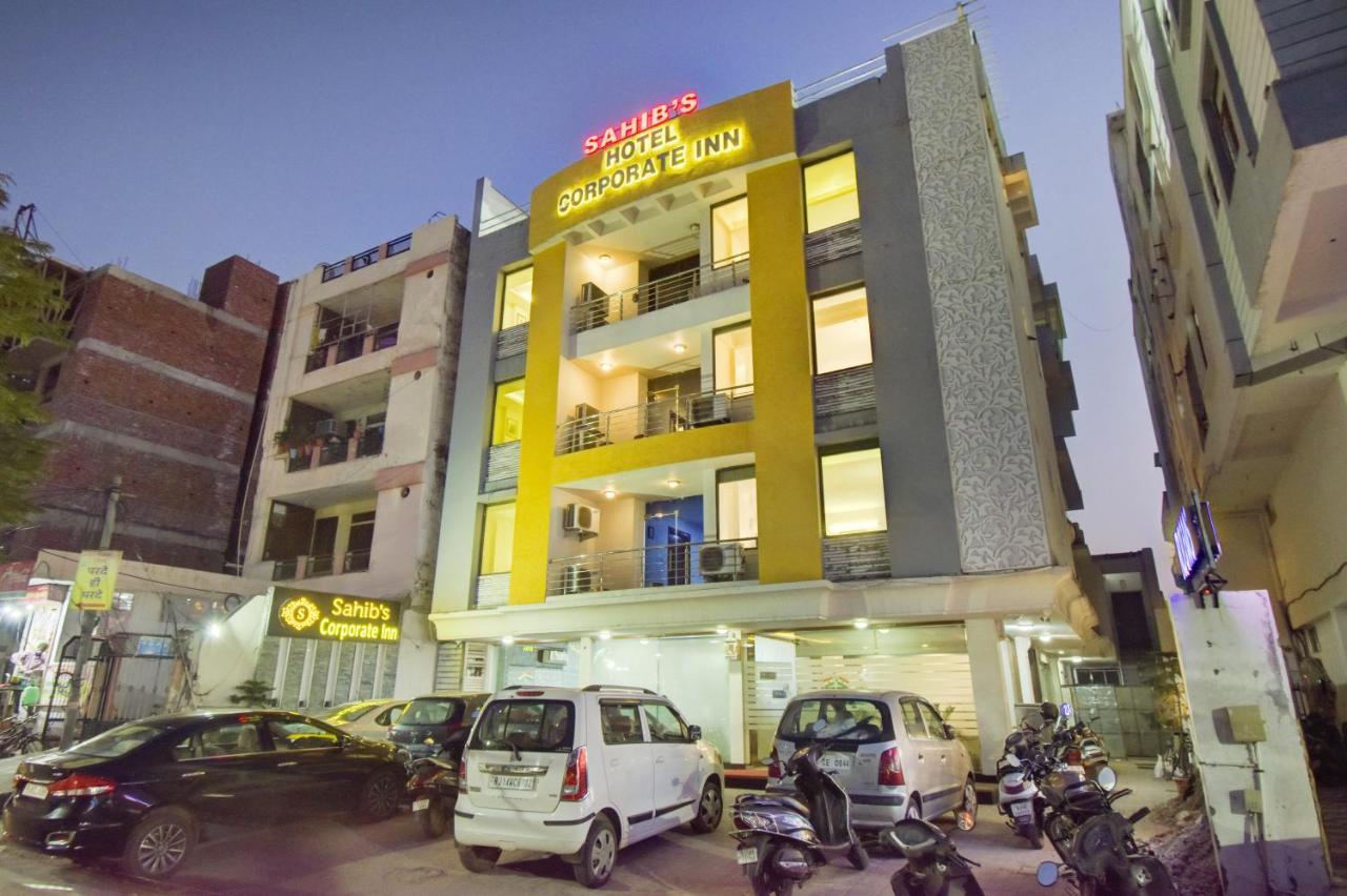 Sahib's Corporate - Family And Corporate Hotel