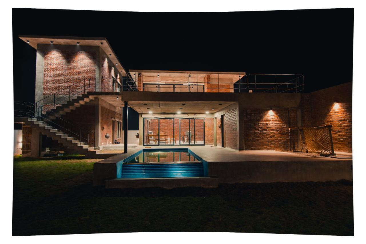 Villa Tatvam Vas