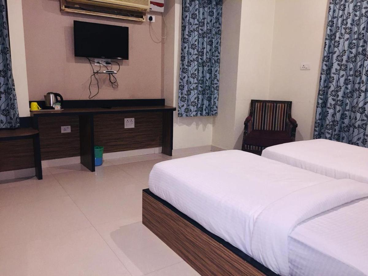 Hotel The Omaira 3*