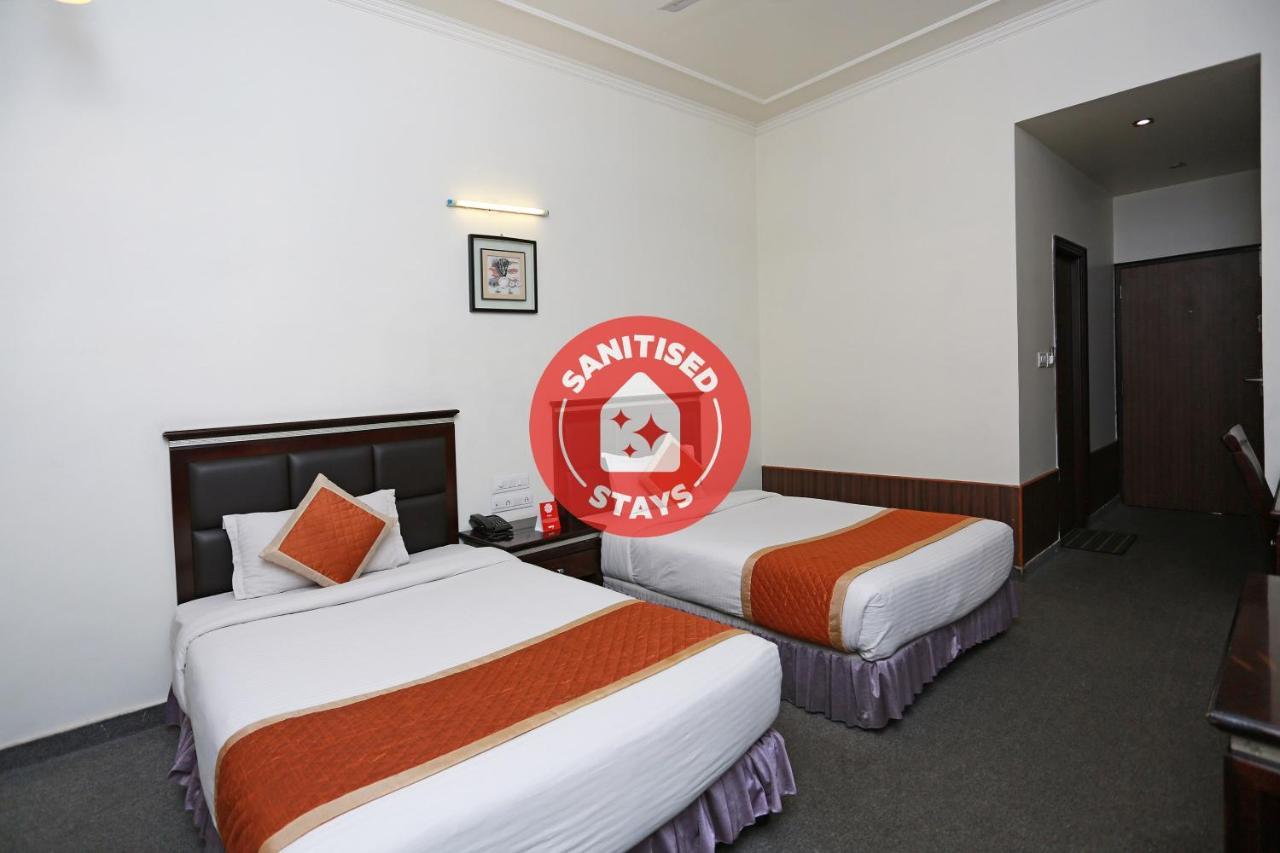 Capital O 2166 Hotel Kmahaveer Hotel