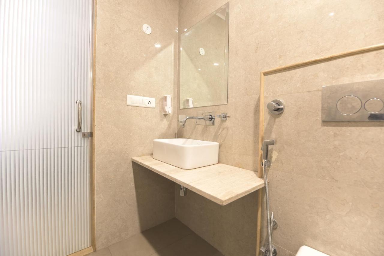 The Grand Majestic 3*