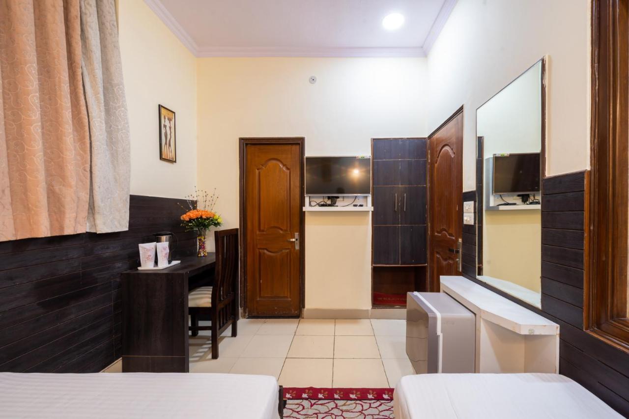 Ritz Residency Hotel 3*