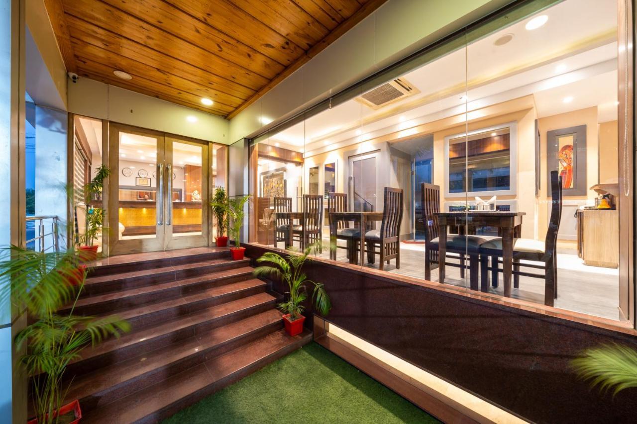Ritz Residency